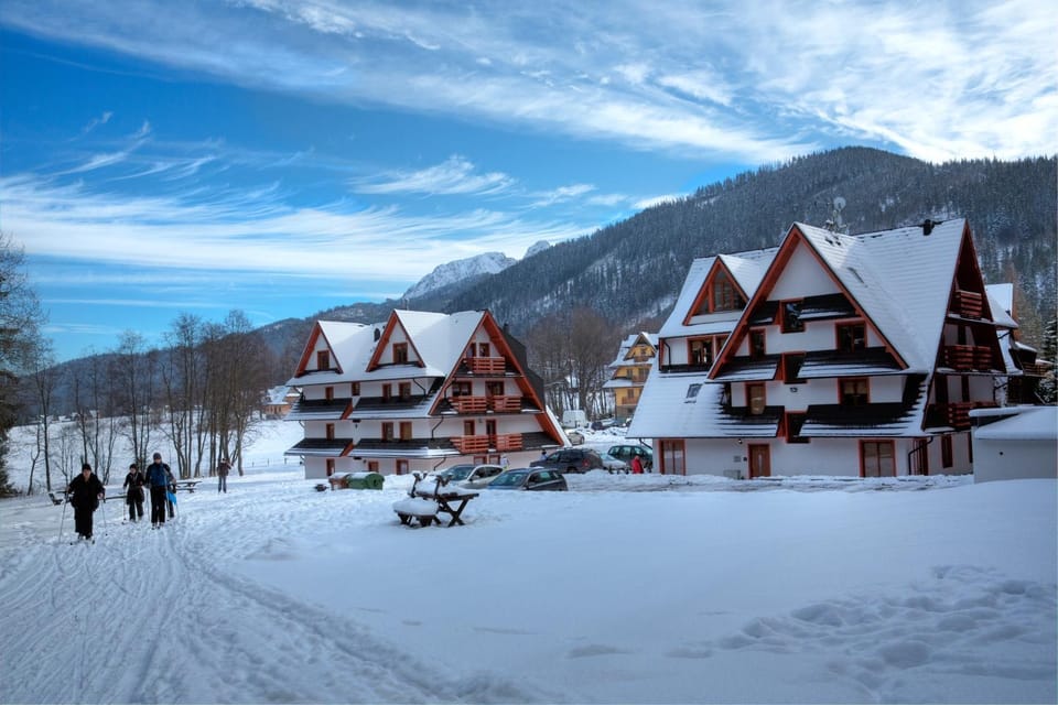 udanypobyt Apartamenty Przy Dolinach E i F Apartment in Lesser Poland Voivodeship