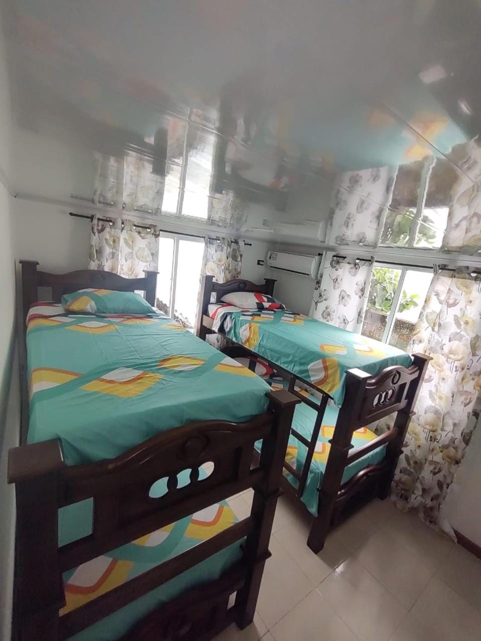 Apartamentos Familiares The Upper room 202 Apartment in San Andres