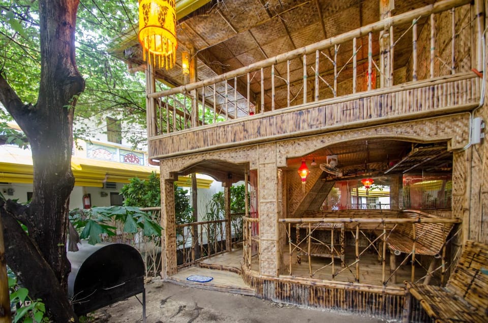 BBQ facilities, Lounge or bar