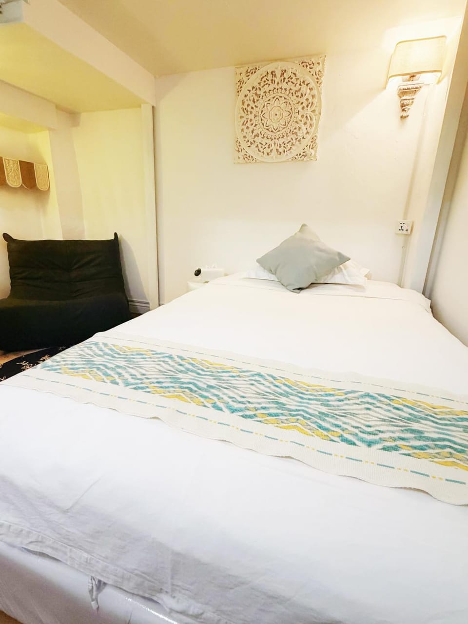 SYRI Boutique Guesthouse Restaurant & Cafe Bed and Breakfast in Vientiane