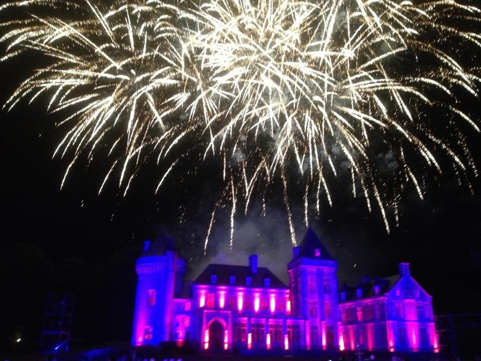 Château de Villers-Châtel Bed and Breakfast in Hauts-de-France