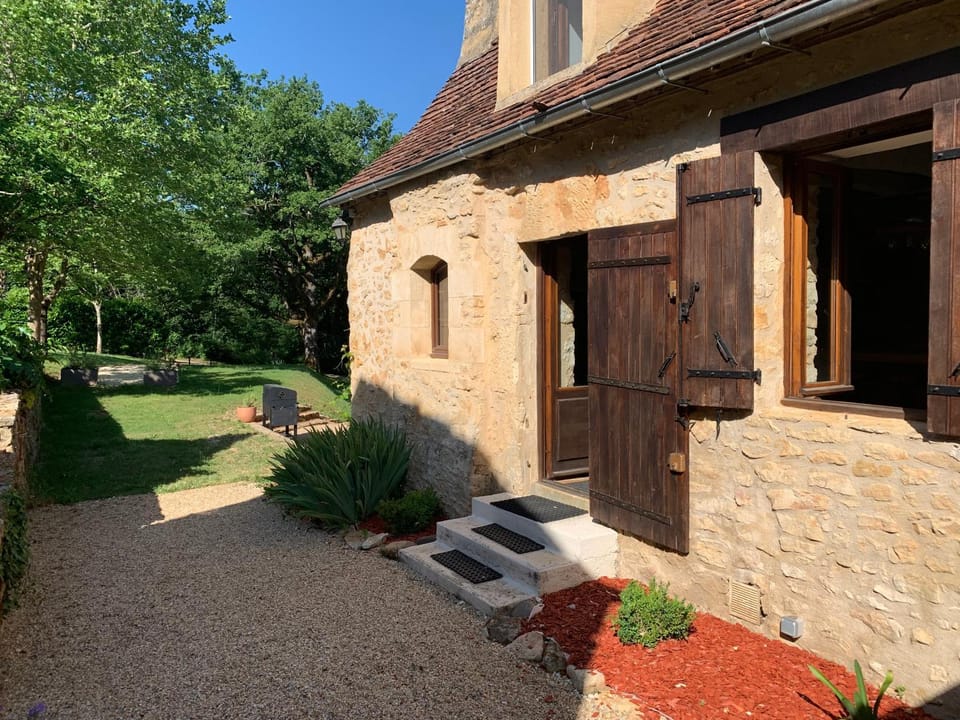 Property building, BBQ facilities, Garden, Garden view