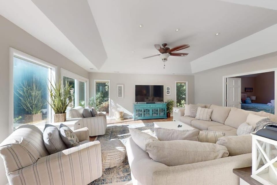 Full Sweep 66 House in Hilton Head Island