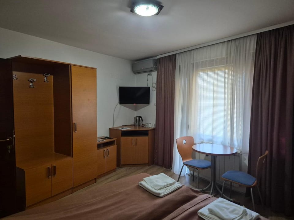 Sobe Rooms Aleksandar Apartment hotel in Serbia