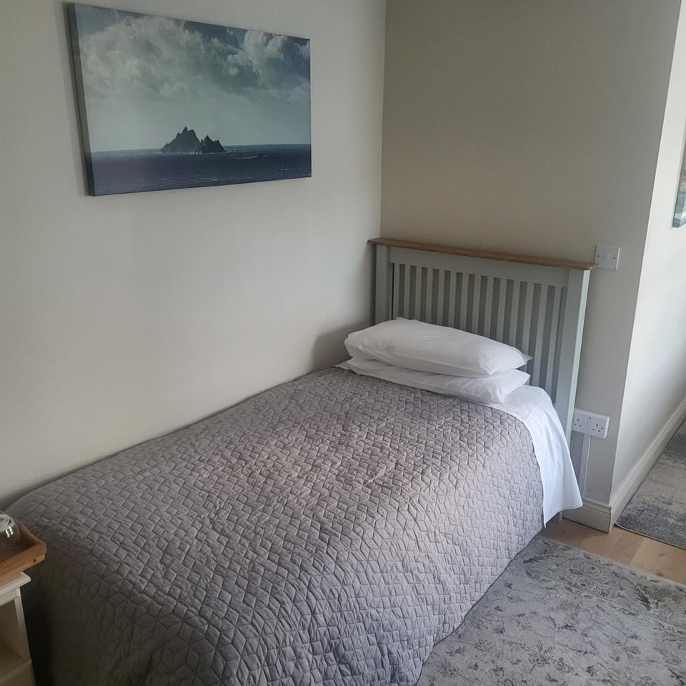 Eask View Dingle - Room Only Bed and Breakfast in Dingle