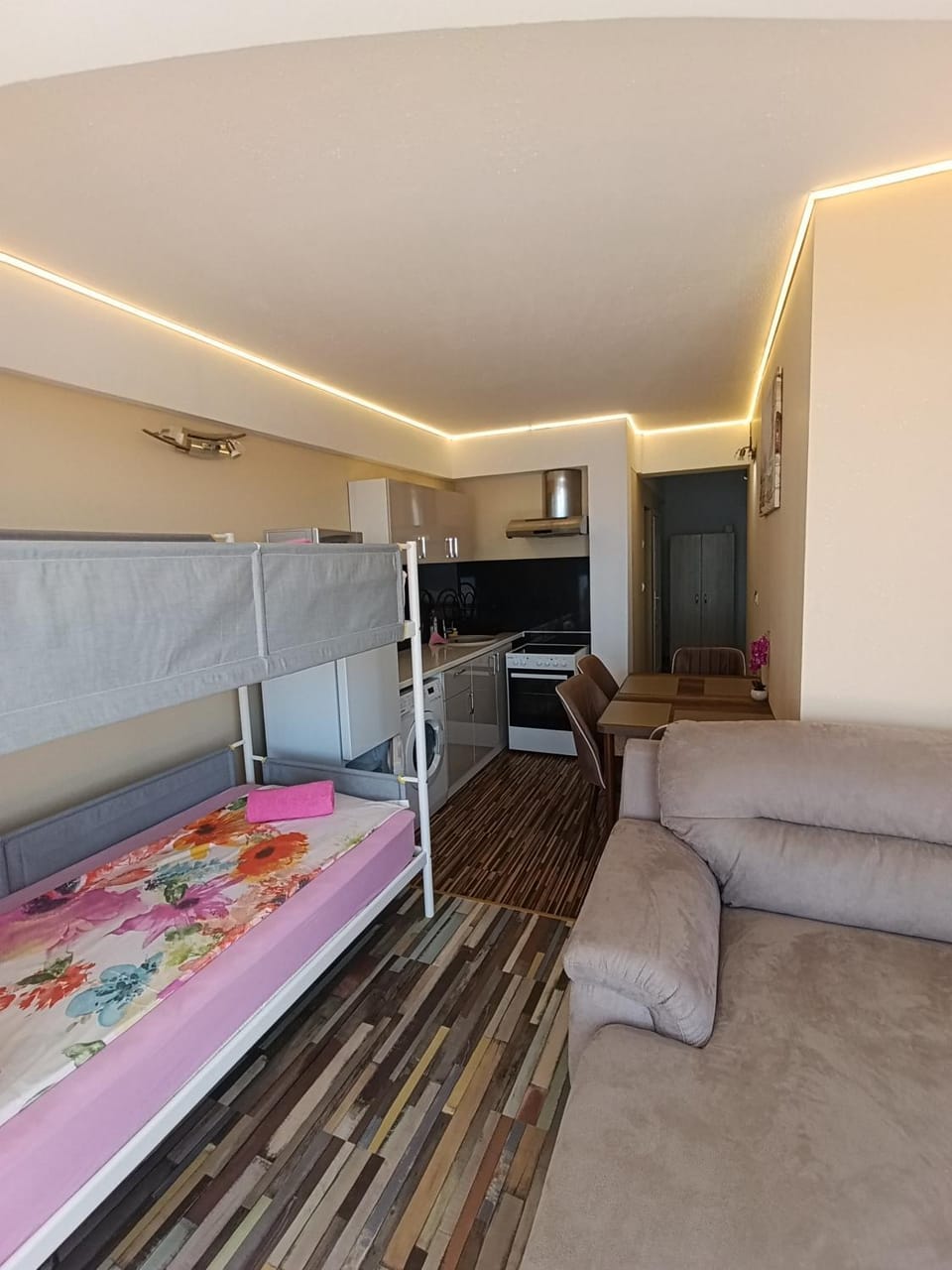 Family Hotel Casablanca Green Hotel in Varna