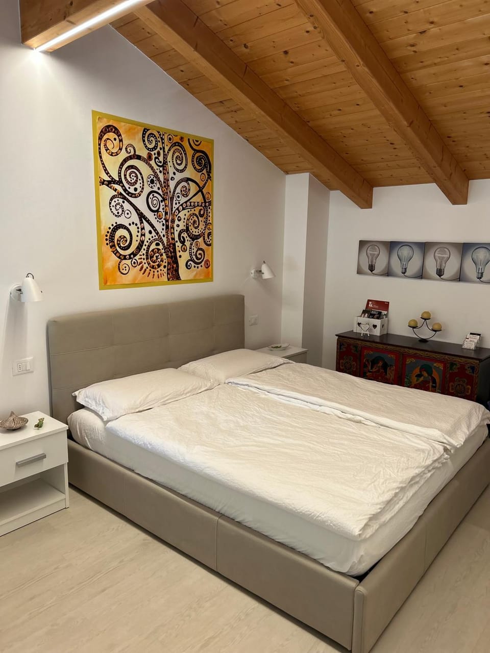 Coffee/tea facilities, Kitchen or kitchenette, stove, toaster