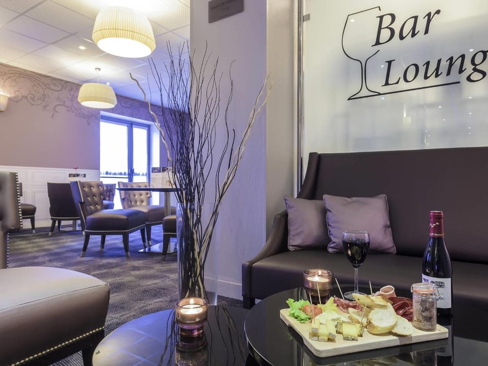 Lounge or bar