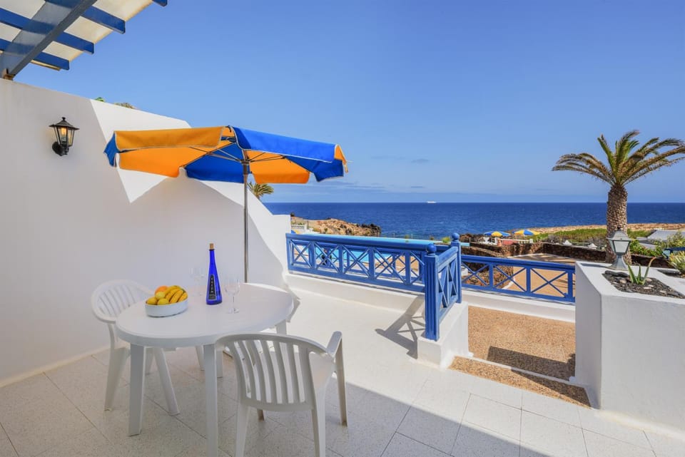 Patio, Balcony/Terrace, Pool view, Sea view, Swimming pool