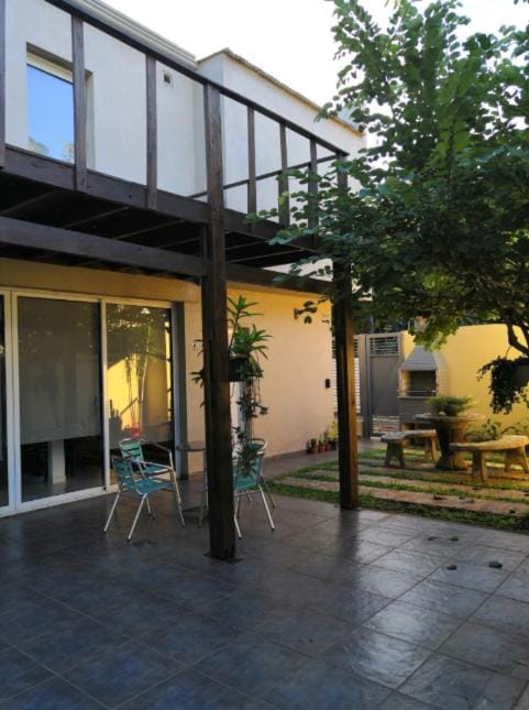 Duplex a pasitos del centro contactar número primer foto House in Posadas
