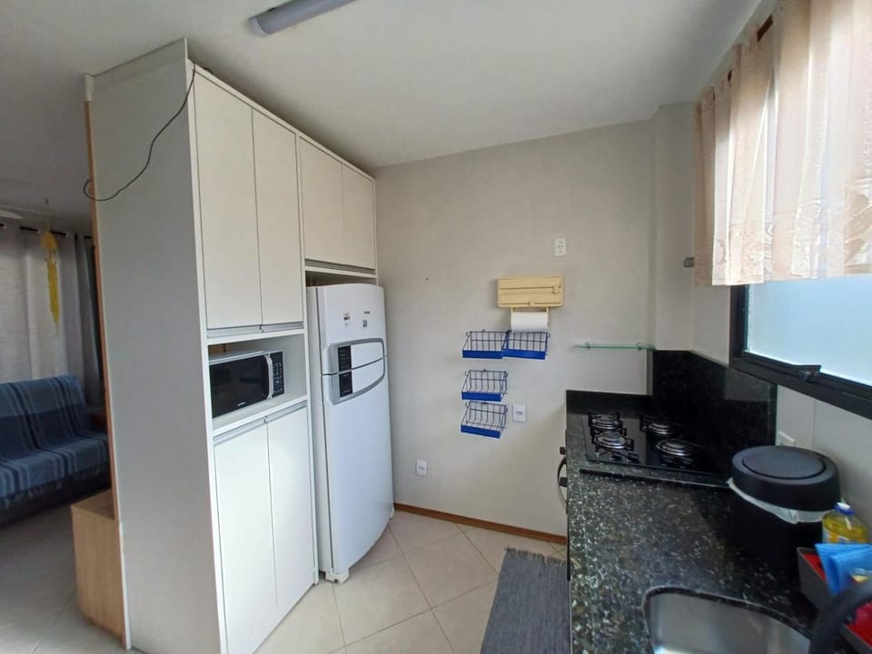 Apartamento 100 metros da praia Apartment in Florianopolis