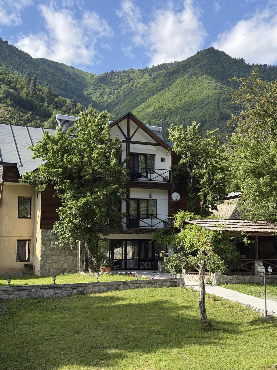 Property building, Mountain view