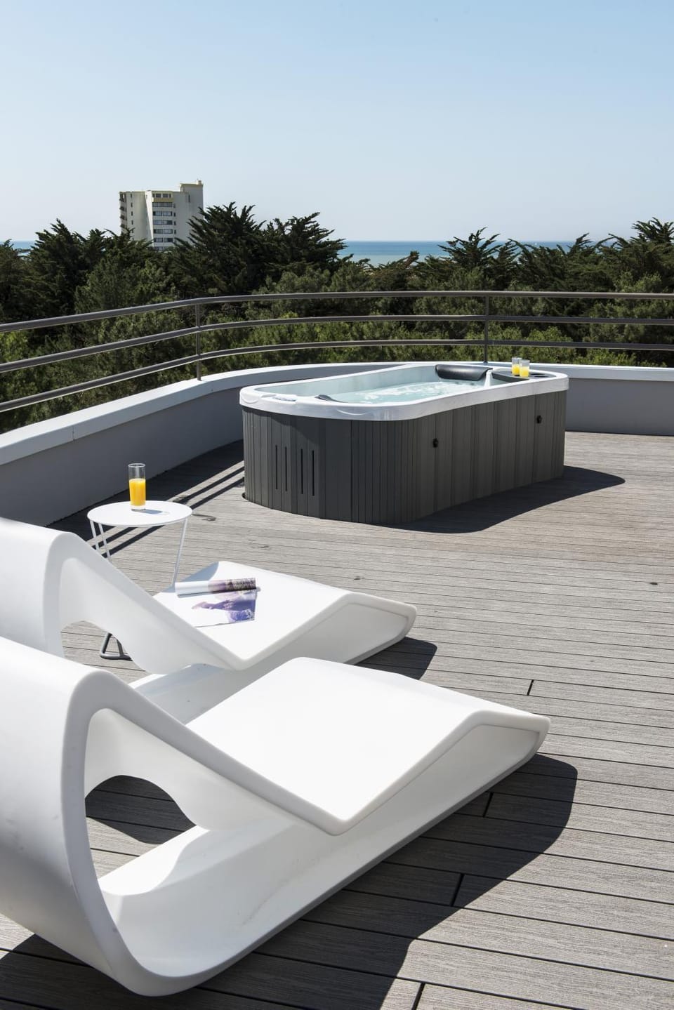 Natural landscape, Hot Tub, View (from property/room), View (from property/room), Balcony/Terrace, Balcony/Terrace, sunbed