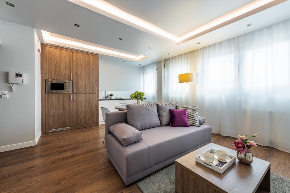 Living room, Seating area
