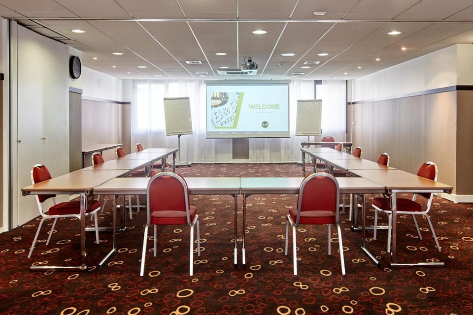Meeting/conference room