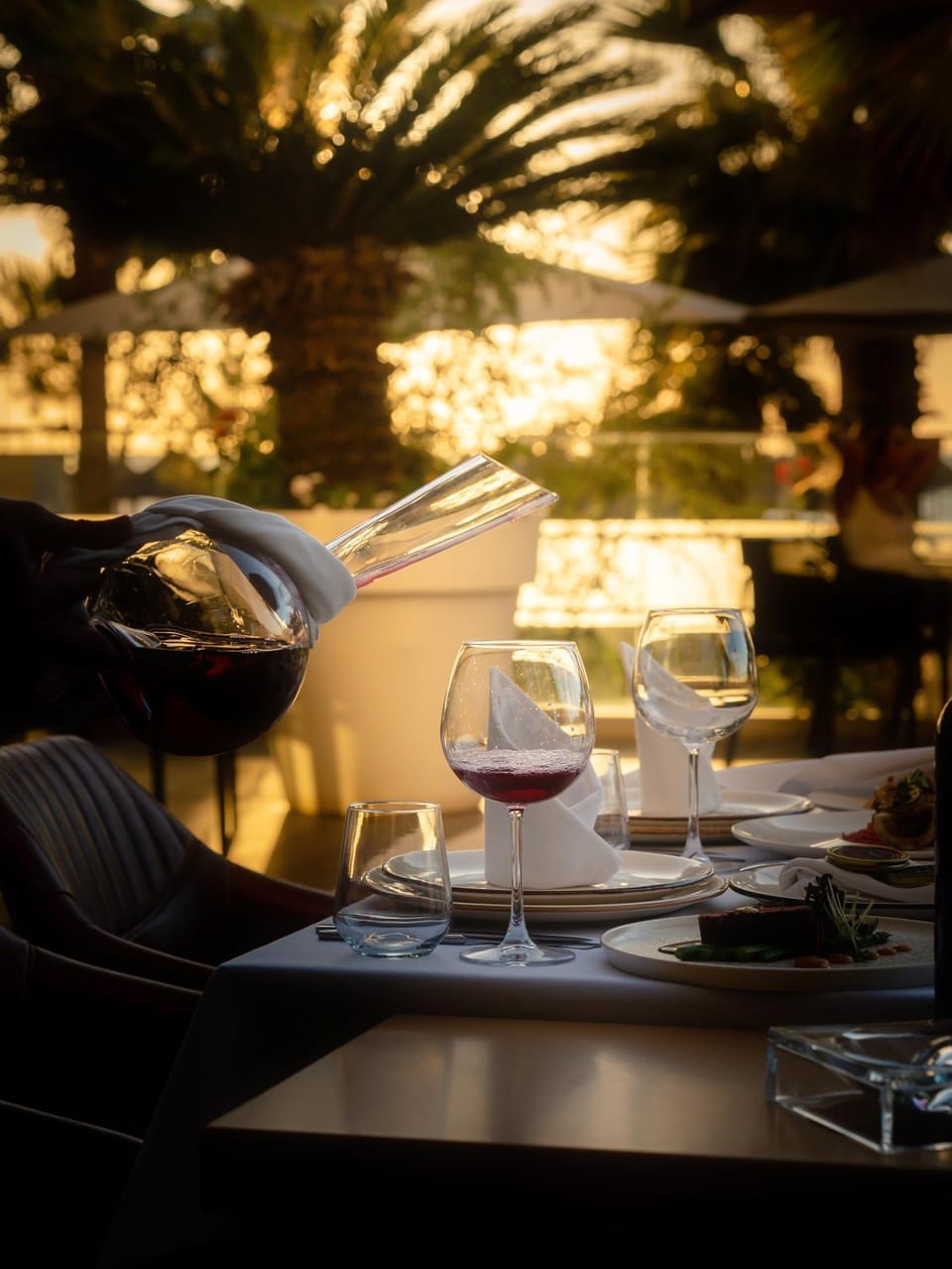 Food and drinks, Dining area, Food, Drinks, Alcoholic drinks