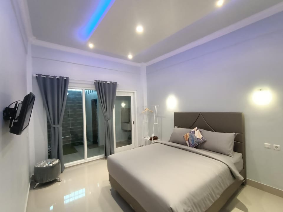 Bedroom, air conditioner