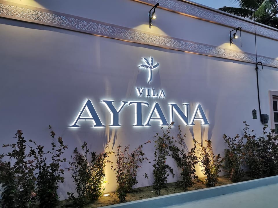Facade/entrance, Property logo or sign, Logo/Certificate/Sign