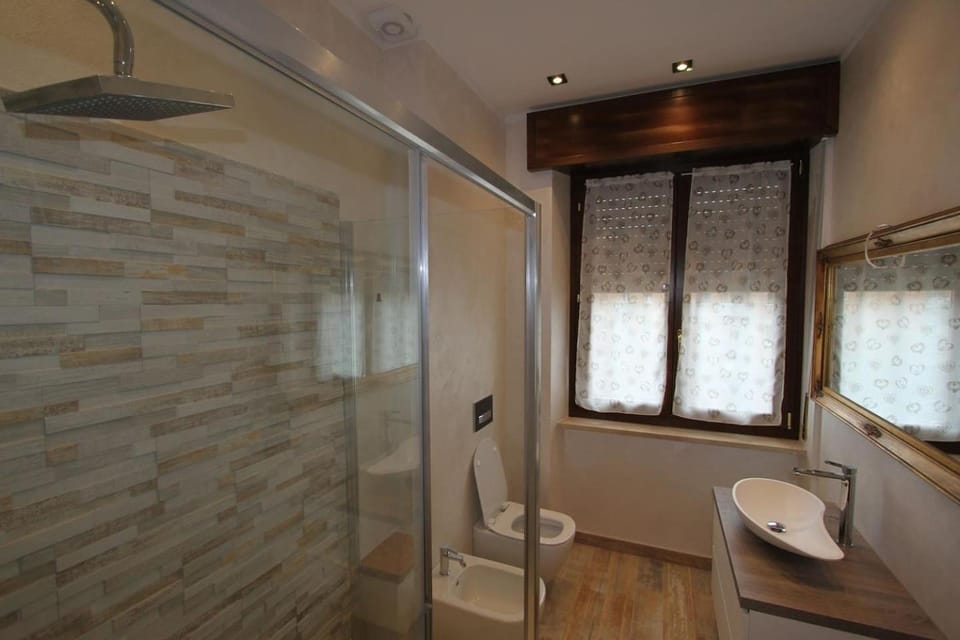 Shower, Toilet, Bathroom, bidet