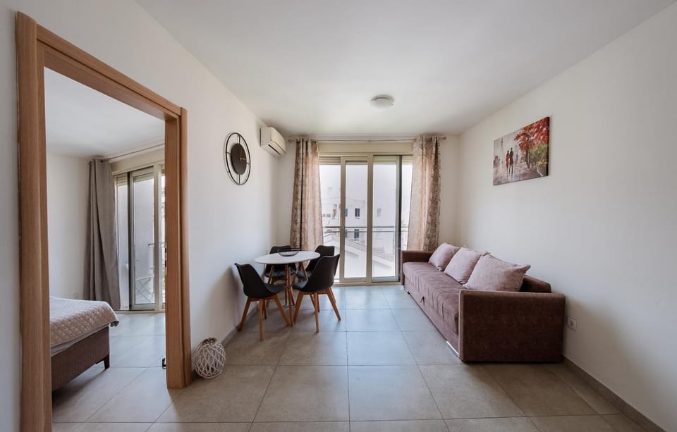 Square Inn Apartment in Budva