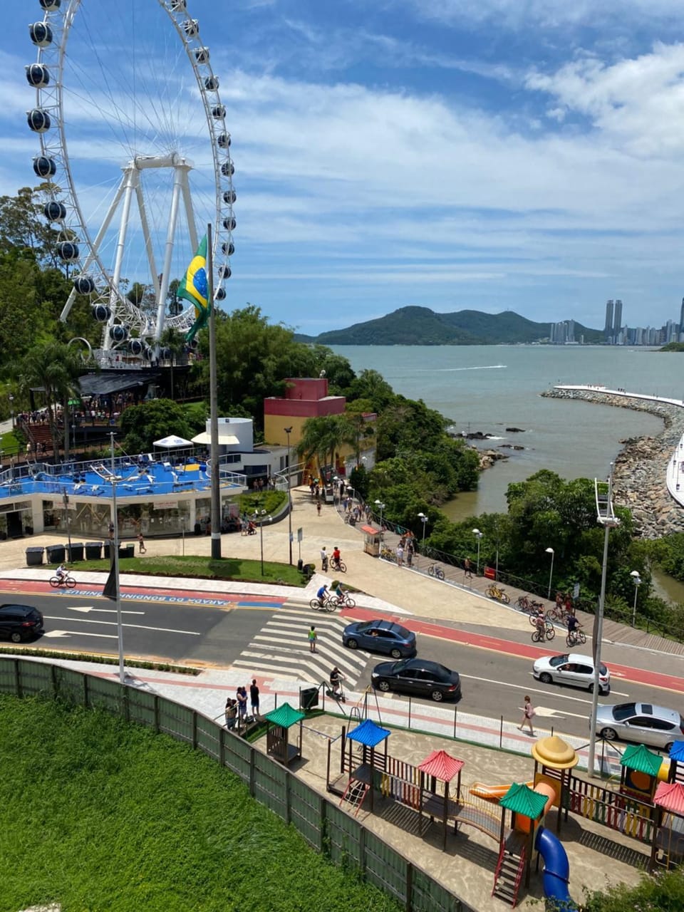 "Conforto e Bem Estar" Próximo da praia Apartment in Balneário Camboriú