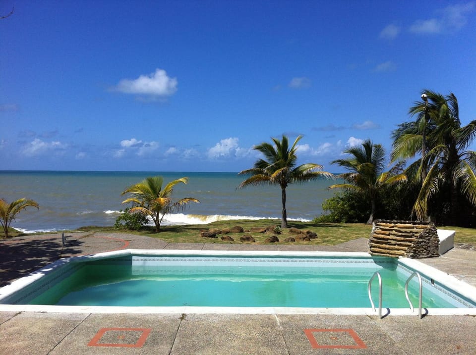 Swimming pool, Swimming pool