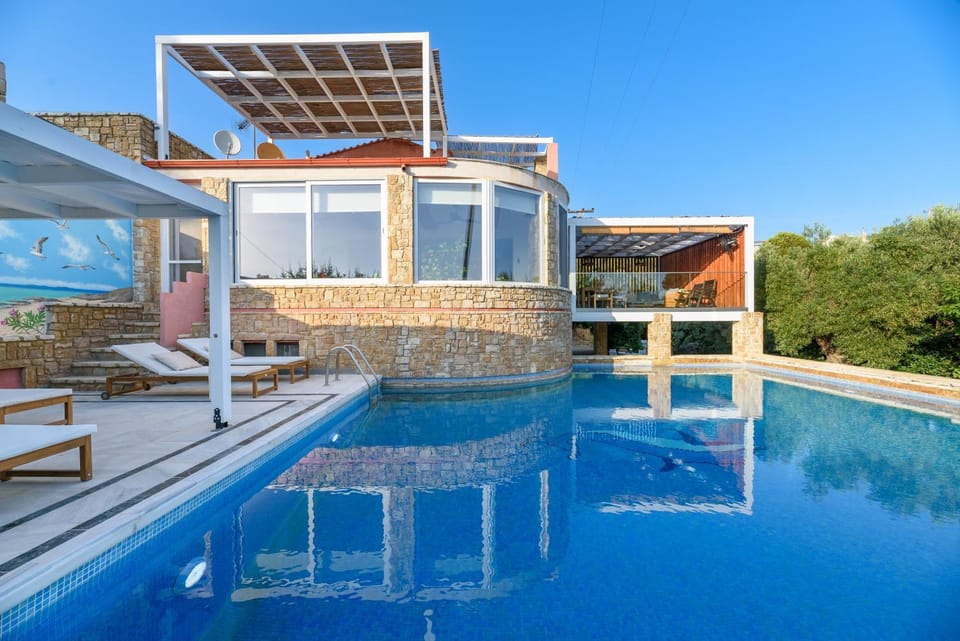 Pool view, Swimming pool