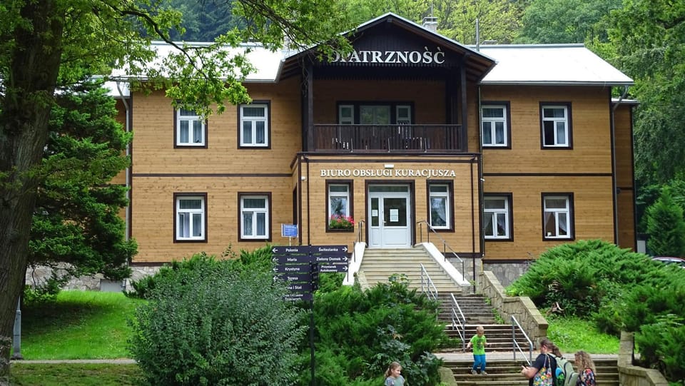 Property building, Facade/entrance, Day, Natural landscape