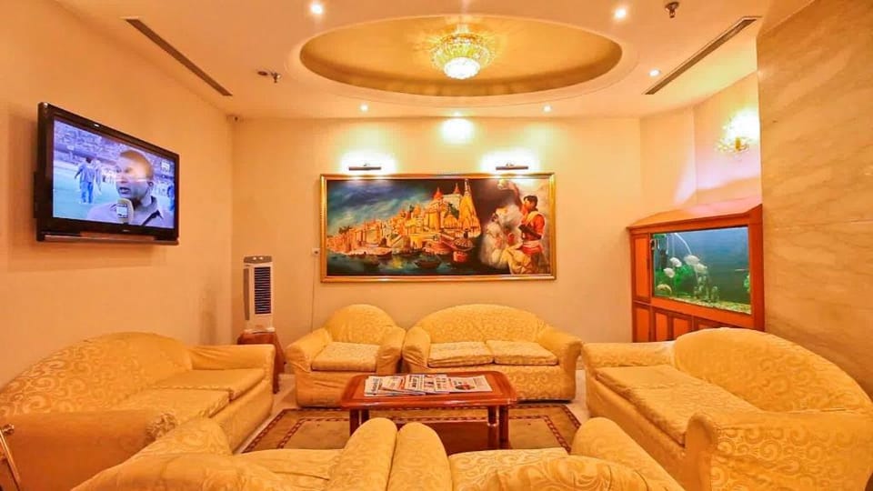 Hotel Zeeras Hotel in Varanasi