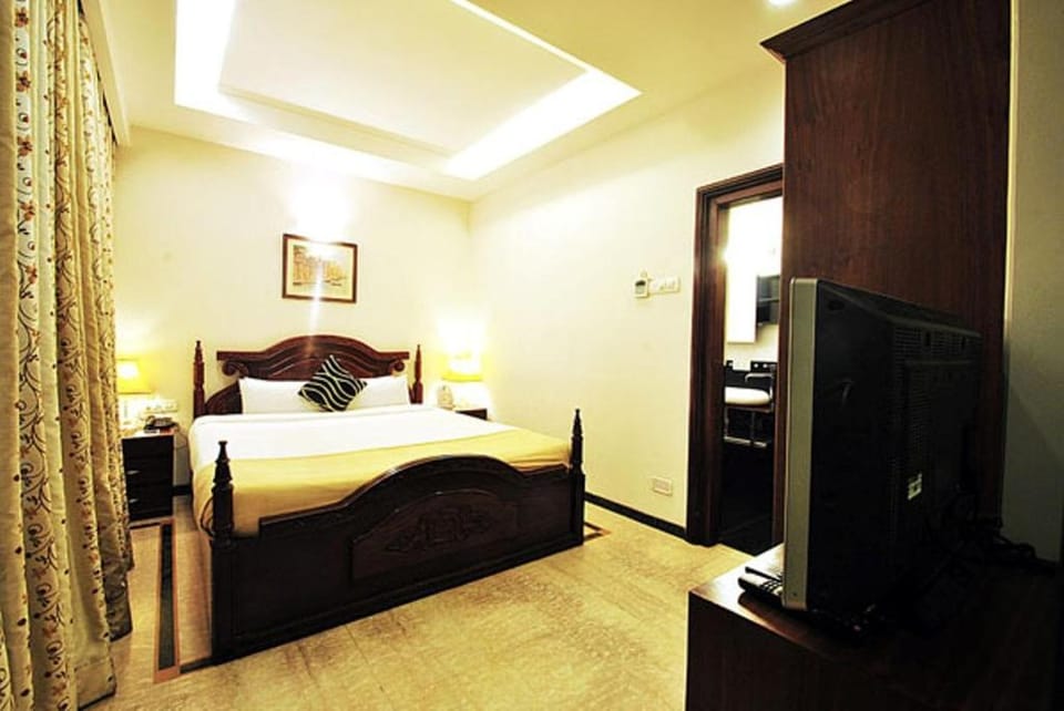 Hotel Zeeras Hotel in Varanasi