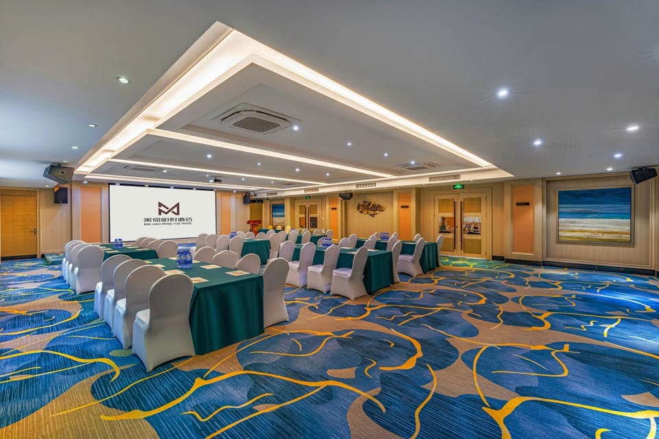 Meeting/conference room