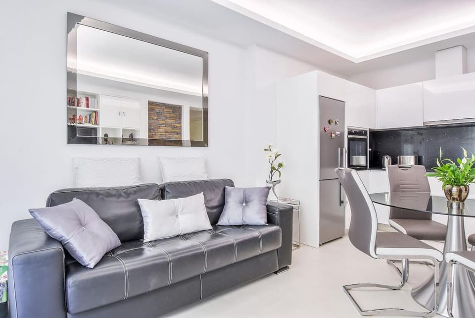 Charming 1BR Apartment In Heart Of Monaco Apartment in Monaco