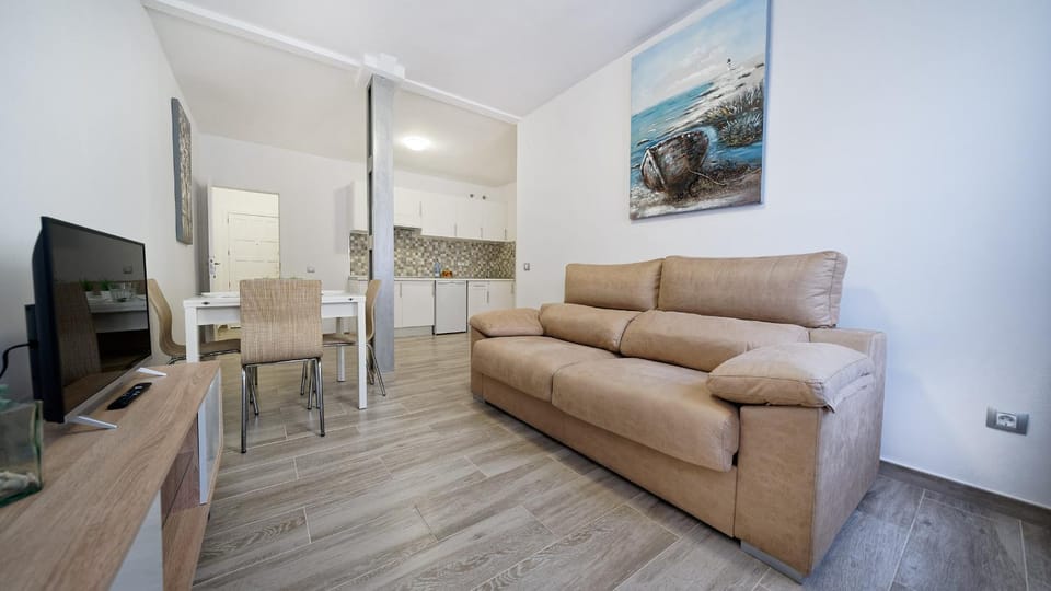 TV and multimedia, Living room, Other, Decorative detail, Seating area