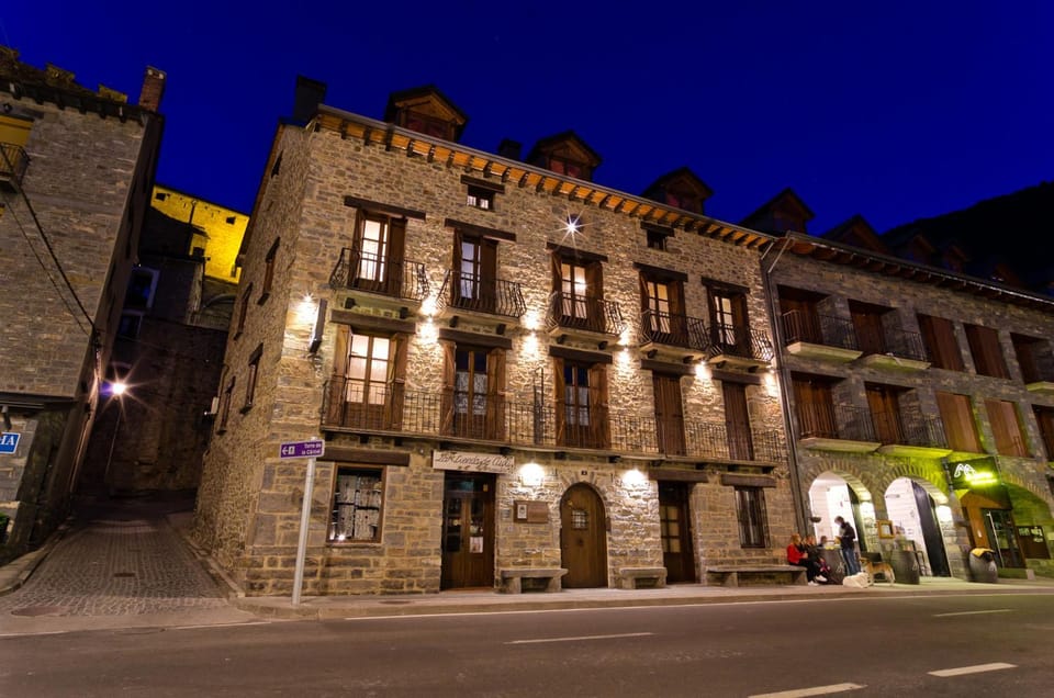 Casa Felices Apartment in Broto