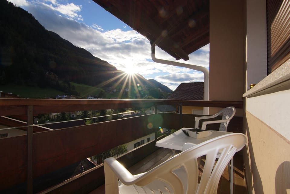 Day, Balcony/Terrace, Mountain view