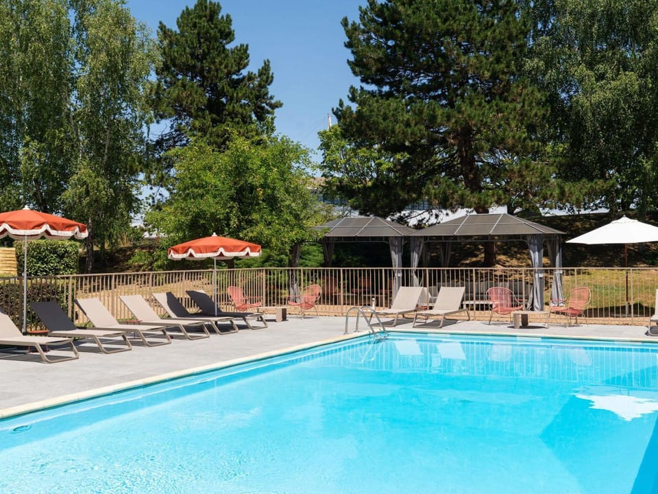 Pool view, Swimming pool