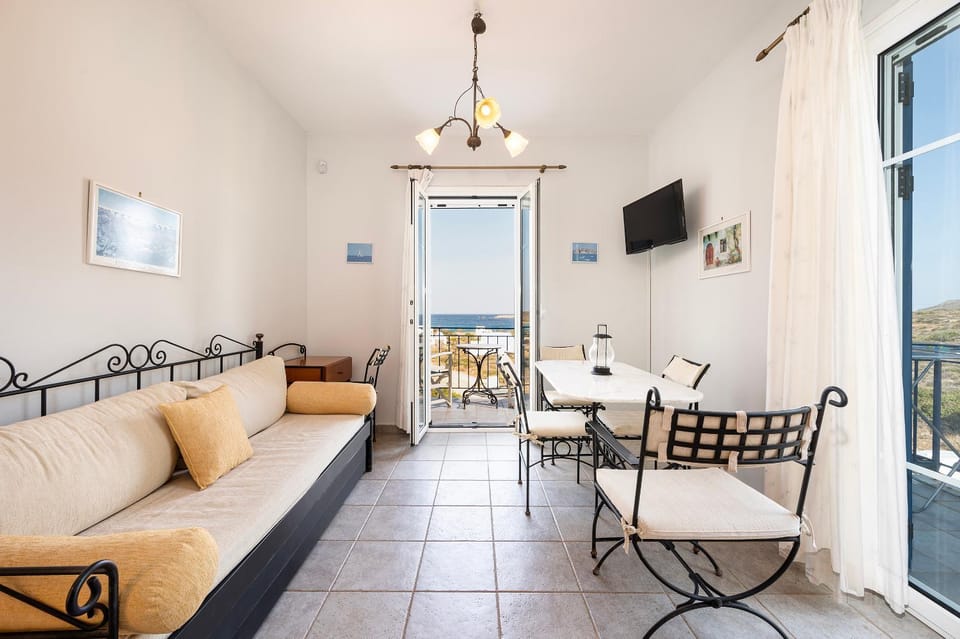 Agnadi Blue Apartments Apartment in Islands