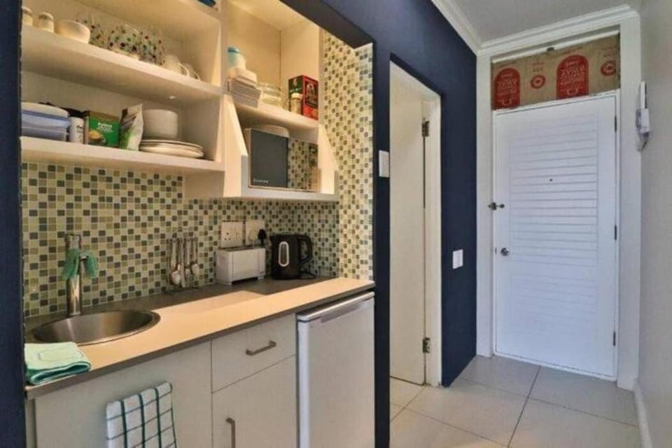 Stunning Resort Living, Unit 37 Apartment in Port Elizabeth
