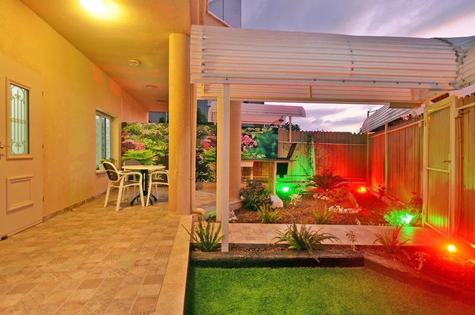 Golden Place Nature lodge in North District