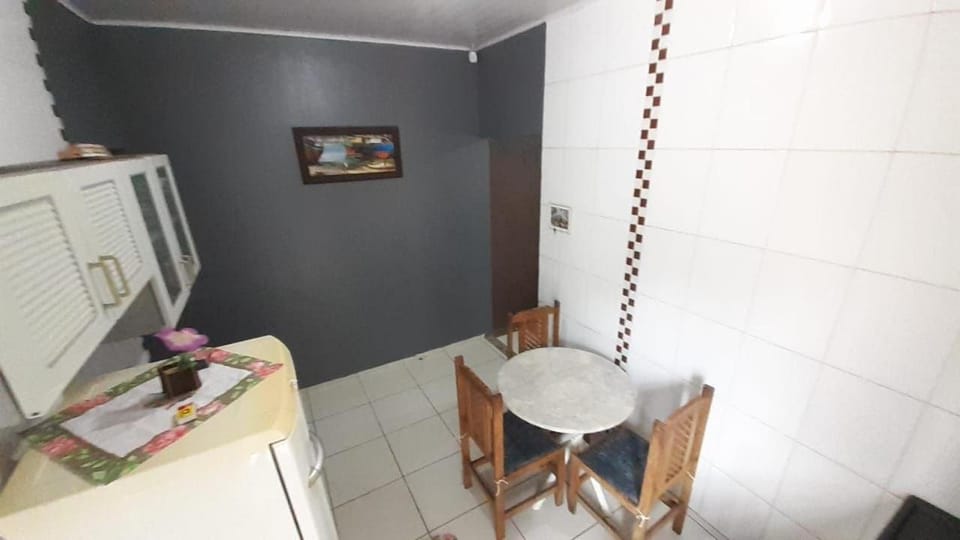 Kitchen or kitchenette, Lunch