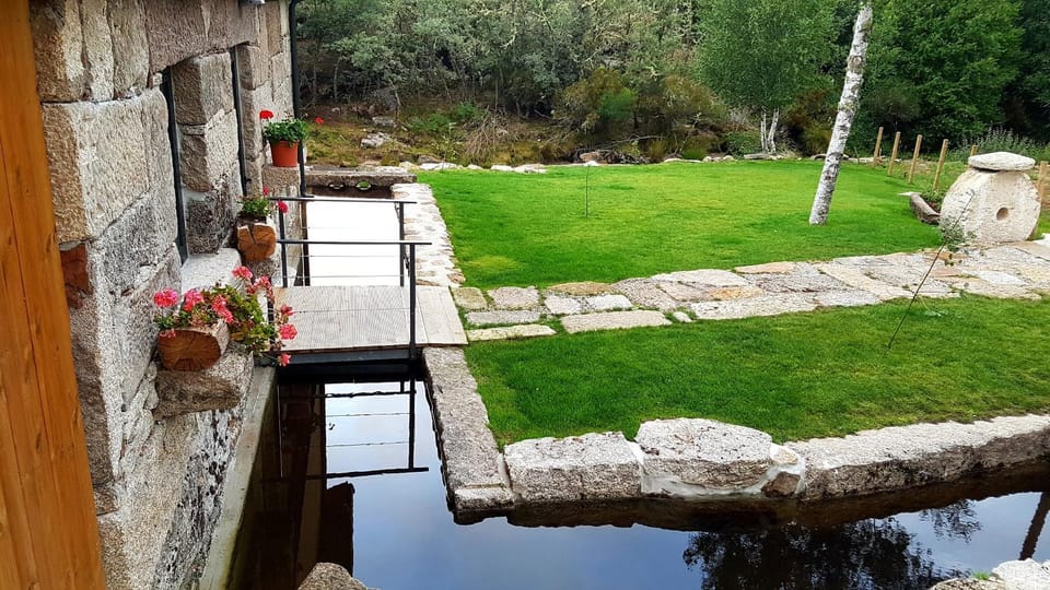 Facade/entrance, Garden