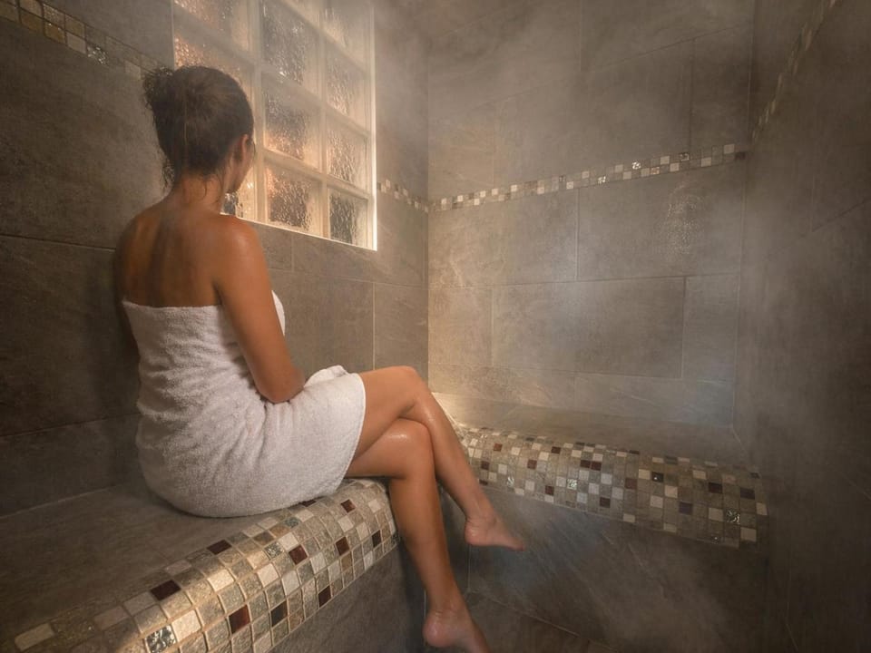 Steam room, Spa and wellness centre/facilities