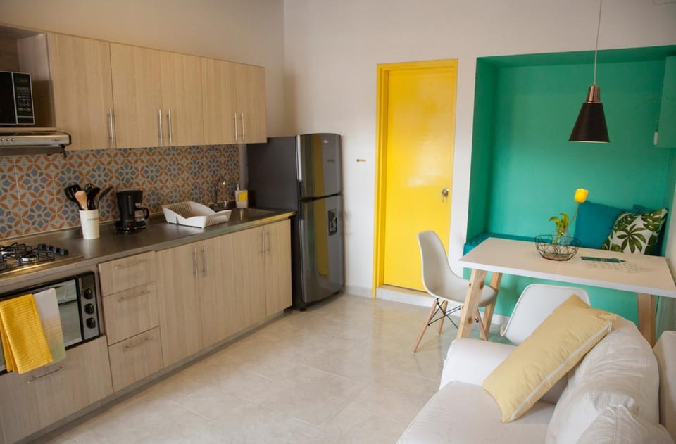 Apartamento remodelado en el mejor sitio del centro de Medellín Home Aris 401 Apartment in Antioquia