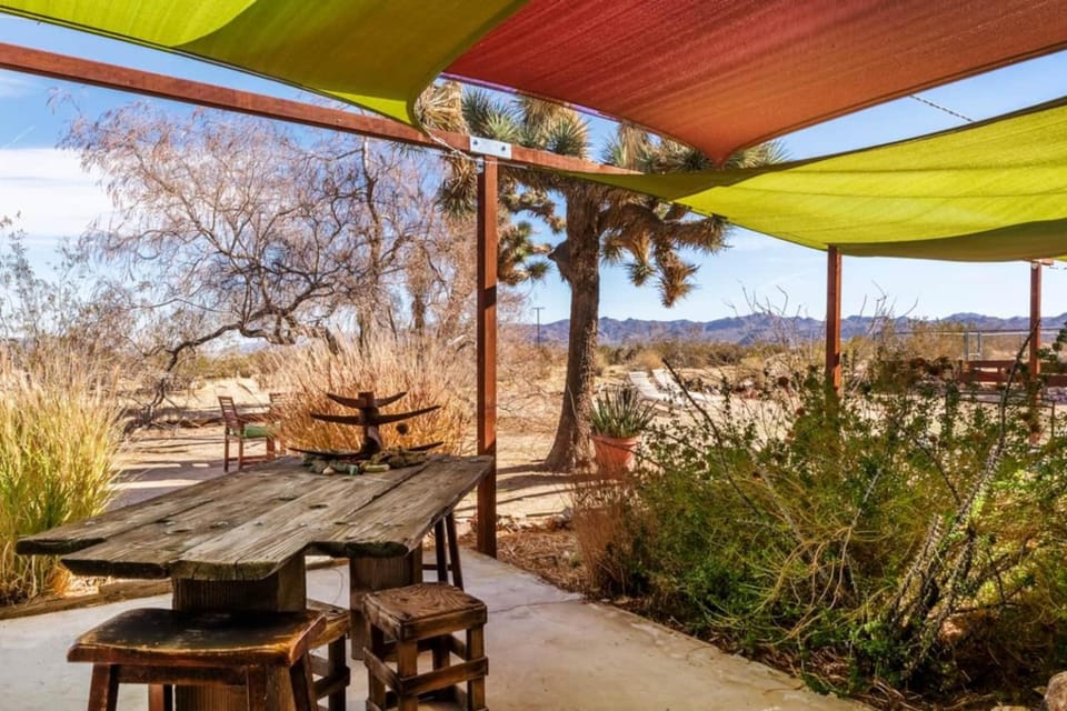 Patio, Garden view, Mountain view