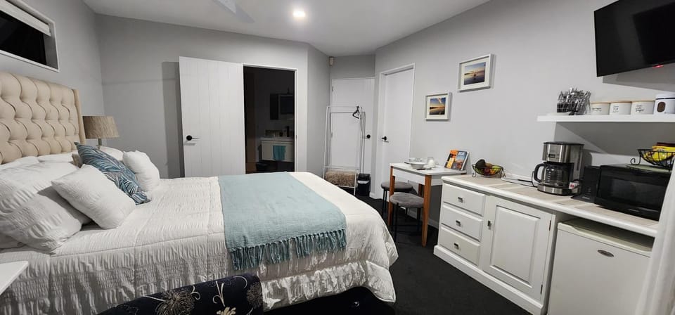 Sunkist B & B Bed and Breakfast in Bay Of Plenty