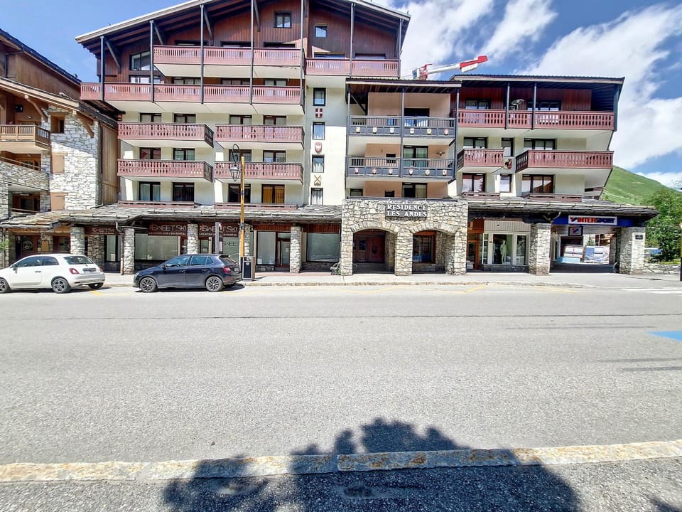 Appartement rénové au coeur de Val-d'Isère Apartment in Val dIsere