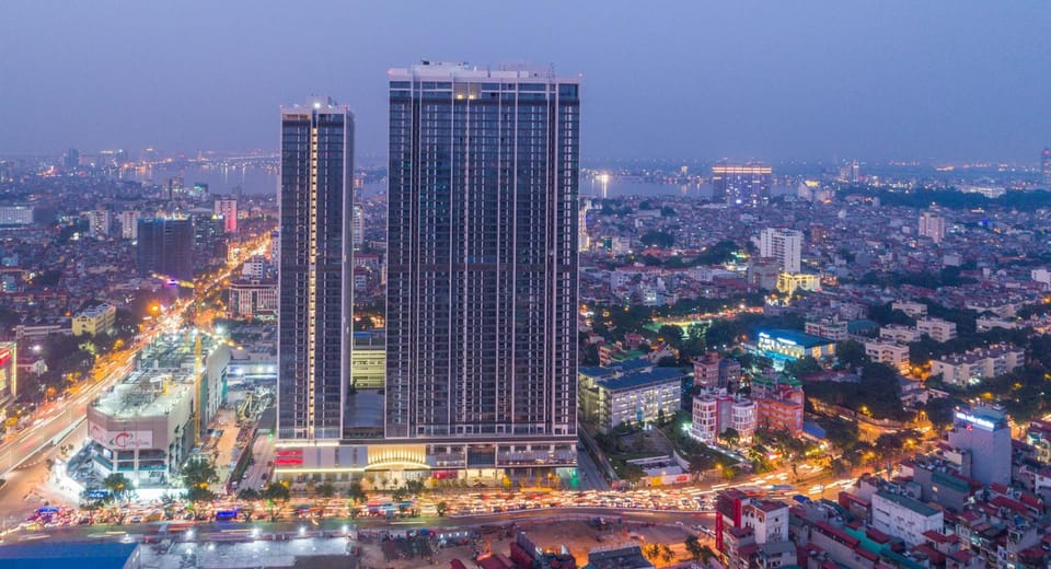 Property building, Night, Neighbourhood, Bird's eye view, City view, Street view, Location