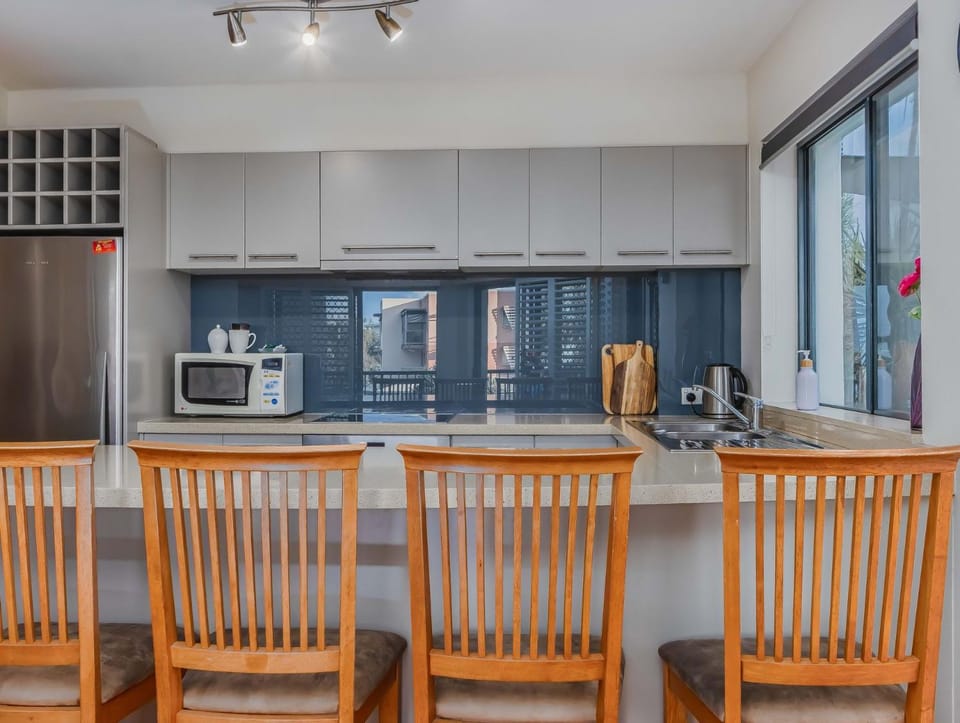 Breakwater Views Apartment 2 Cabarita Beach Apartment in Tweed Heads