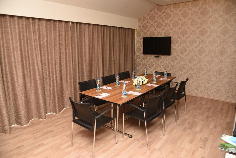 EKA CLUB Hotel in Ahmedabad