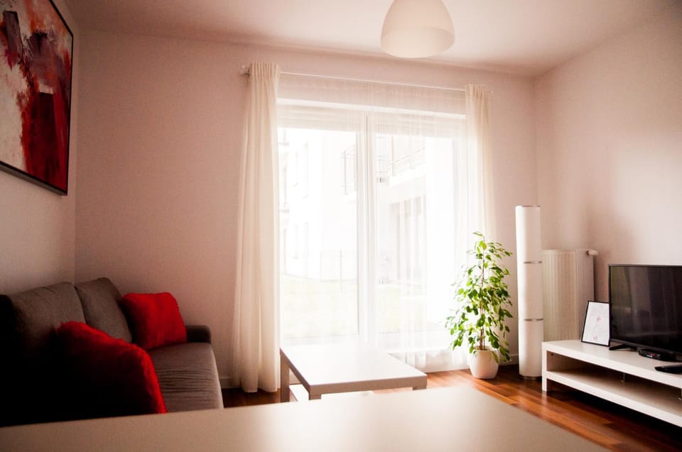 Communal lounge/ TV room, TV and multimedia, Living room, Seating area
